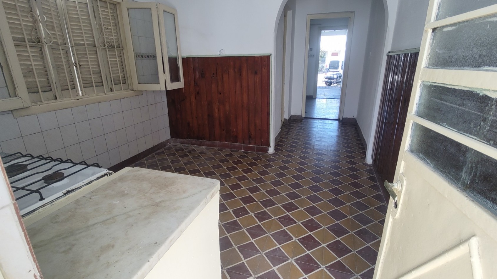 PH Planta Baja Frente con Cochera y Patio - 2 Amb - Sin Expensas