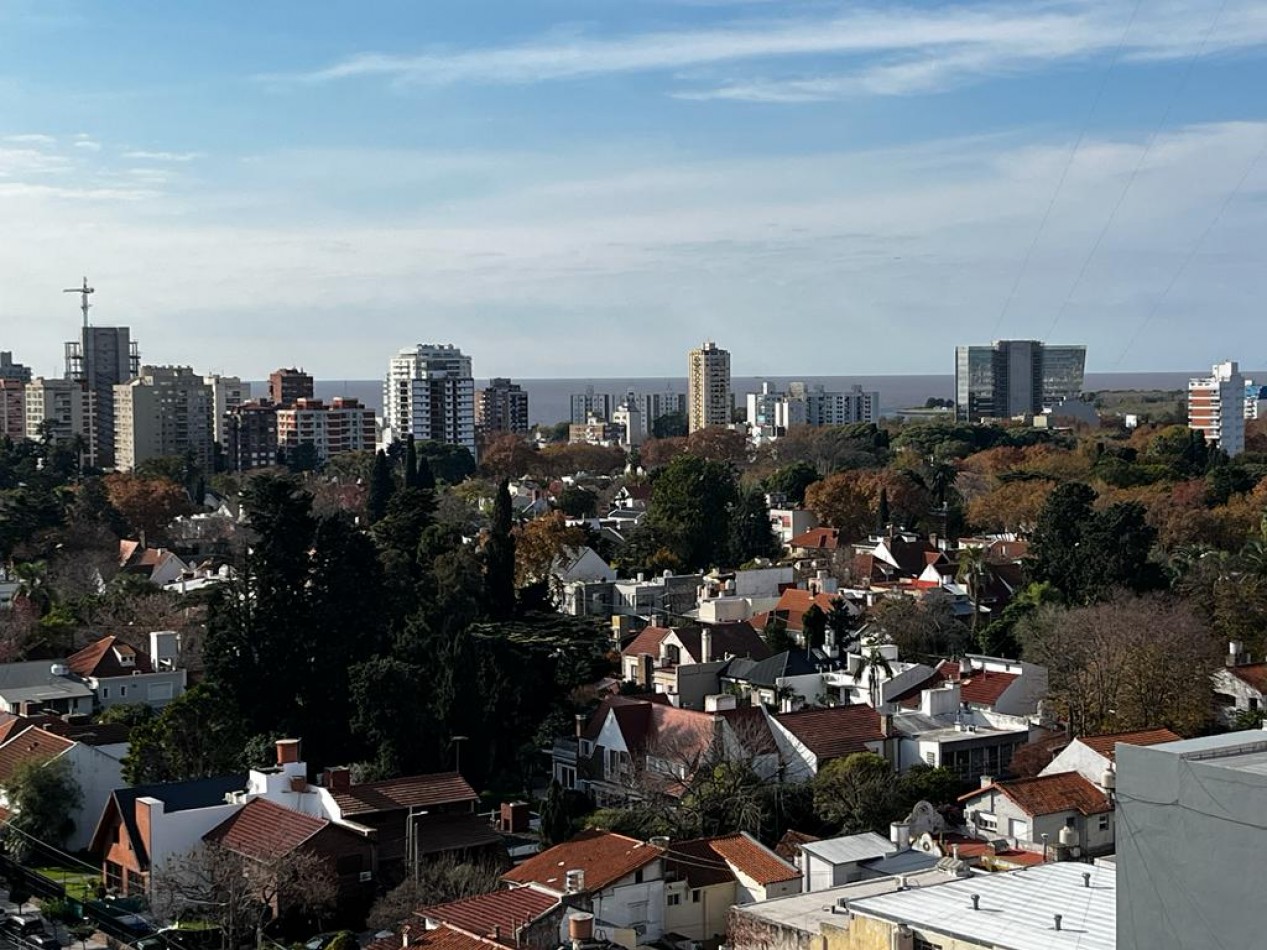 Departamento 3 amb. con baulera sobre Av. Maipu con  Renta