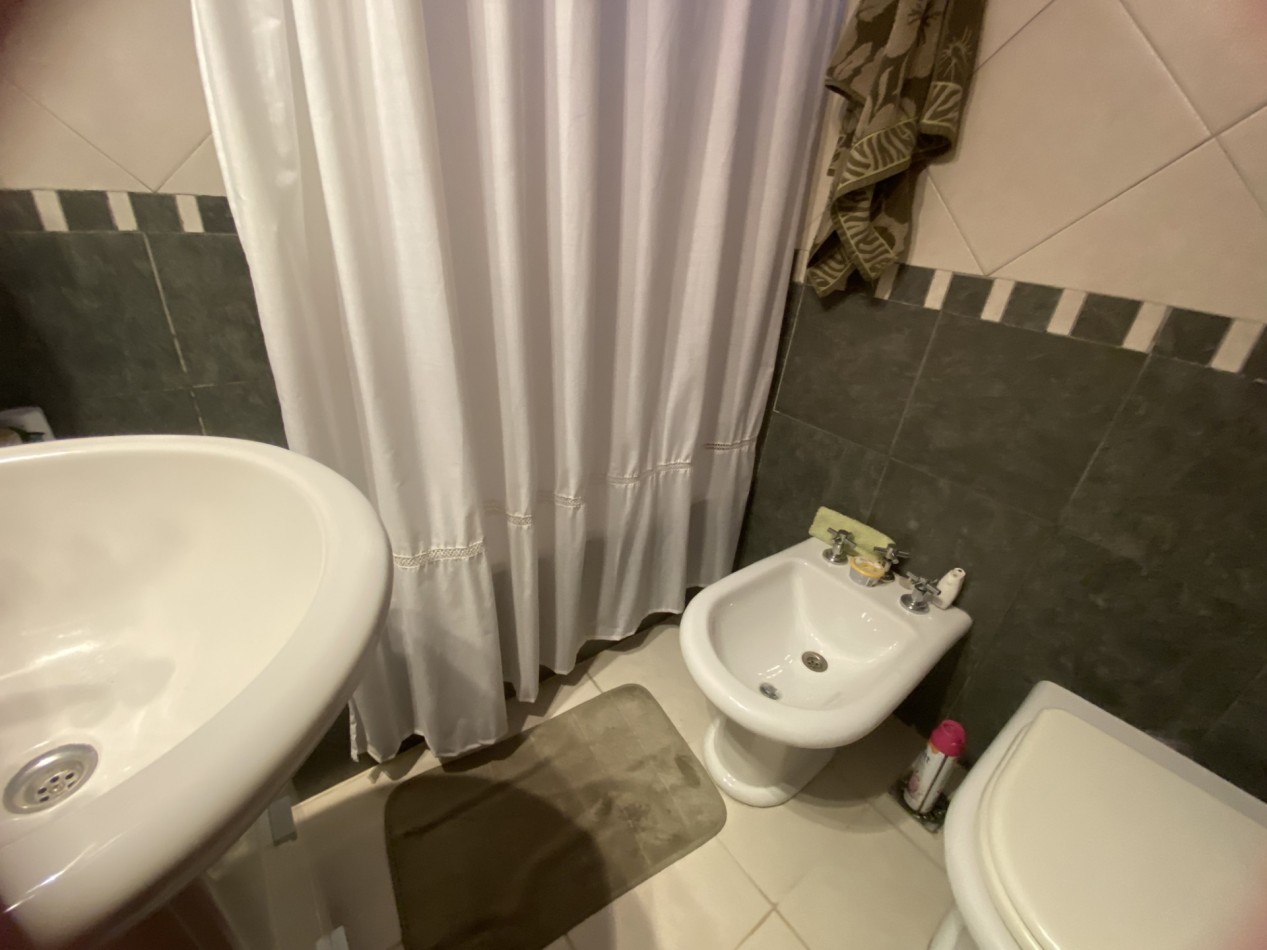 Impecable Departamento de 4 ambientes en Florida - VENTA