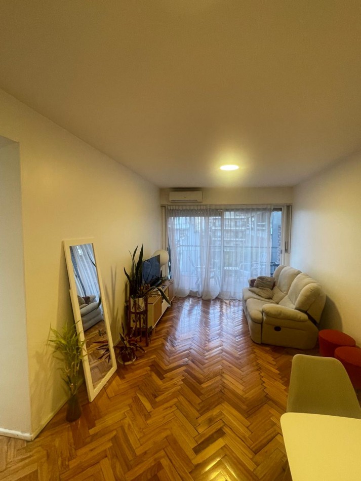 Impecable Departamento 3 amb en alquiler en Palermo con balcon aterrazado!