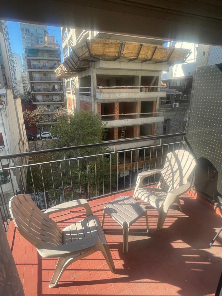 Impecable Departamento 3 amb en alquiler en Palermo con balcon aterrazado!