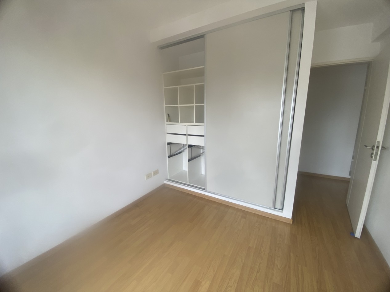 Impecable tres amb  + amplio sum privado con terraza y con cochera en alquiler - Florida