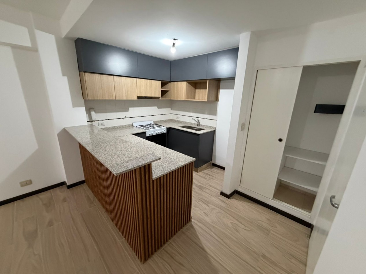 Impecable departamento a estrenar de tres ambientes en venta en Parque Chacabuco!