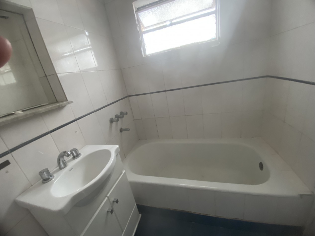 PH DE TRES AMBIENTES EN FLORIDA EN VENTA