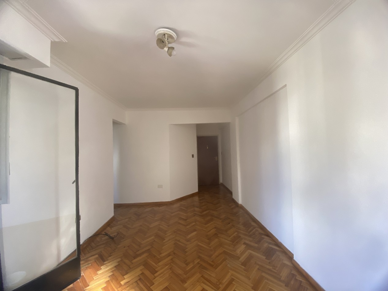 OPORTUNIDAD! DEPARTAMENTO DOS AMBIENTES EN RECOLETA EN VENTA