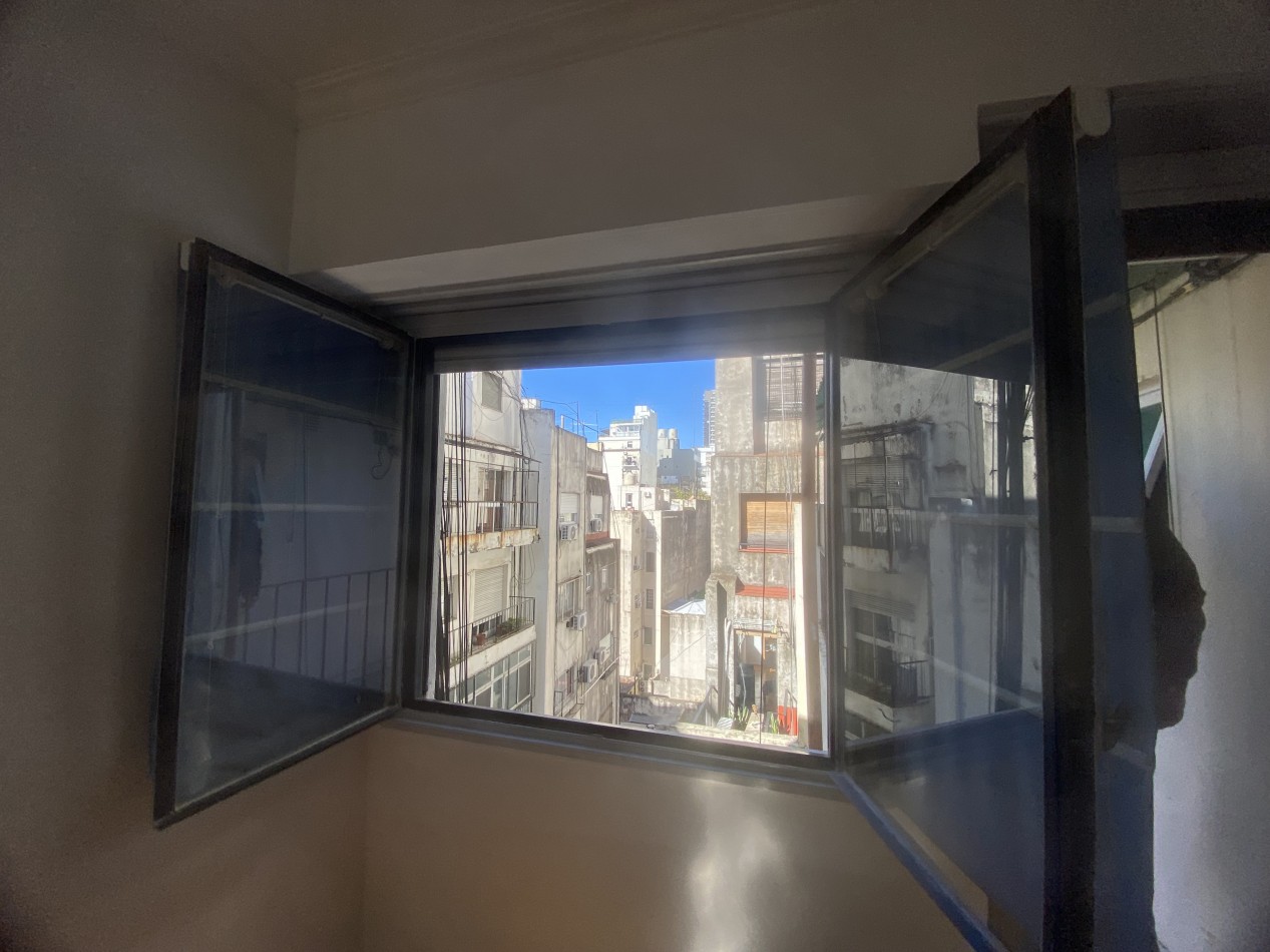 OPORTUNIDAD! DEPARTAMENTO DOS AMBIENTES EN RECOLETA EN VENTA