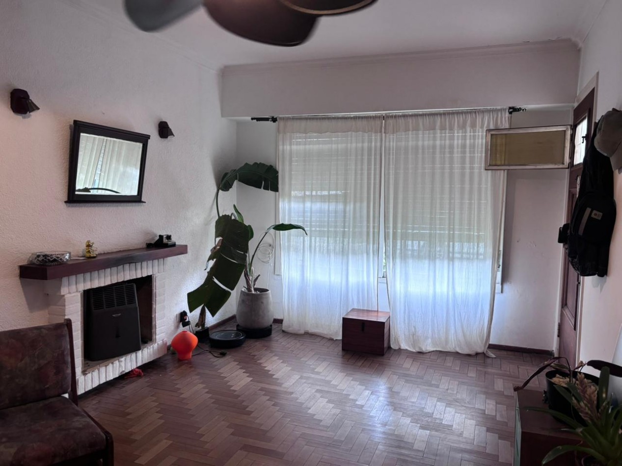 Alquiler casa de 6 amb en Olivos con cochera y jardin!