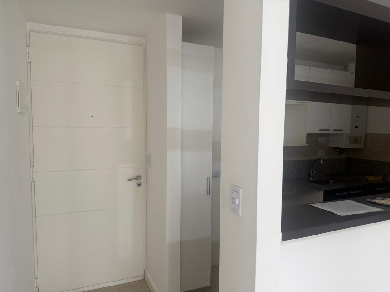 Alquiler de 2 Ambientes en Complejo Las Victorias Plaza