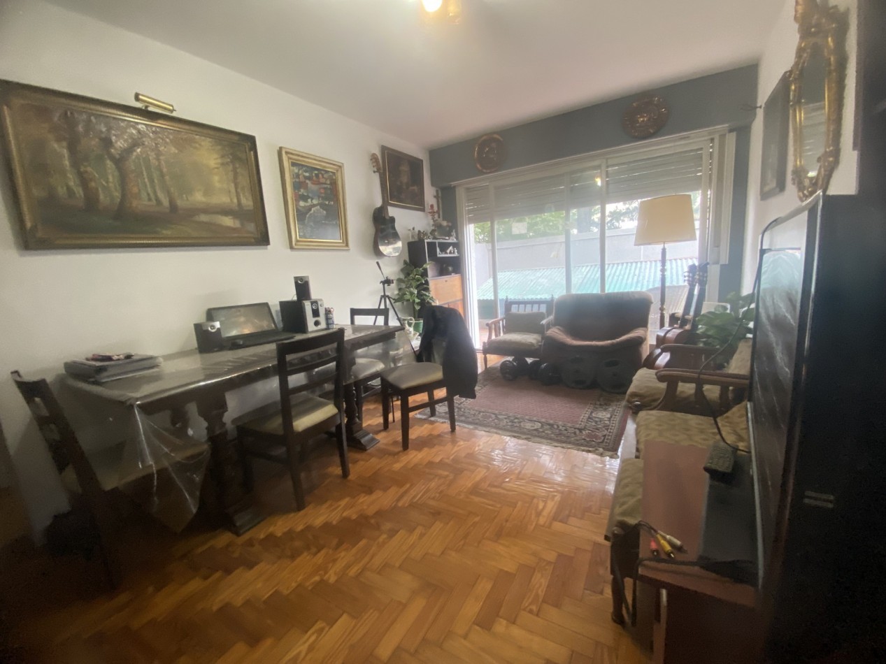 Hermoso departamento de dos ambientes con patio en Florida
