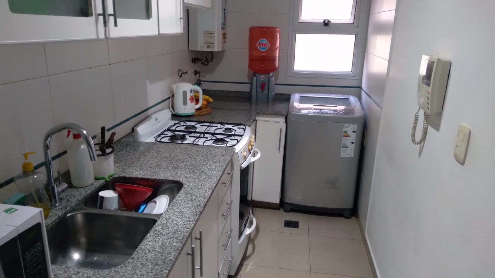 VENTA DEPARTAMENTO DOS AMB EN FLORES