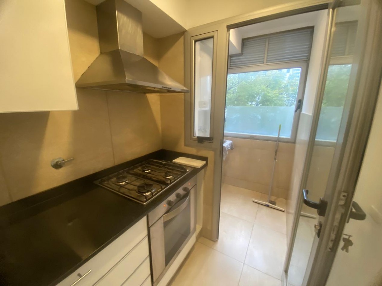 Alquiler Departamento 3 amb con cochera y baulera en Vicente Lopez