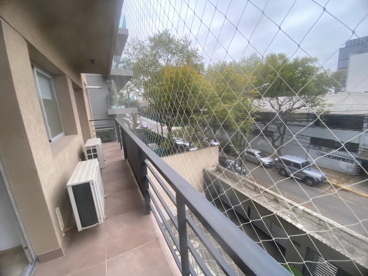 Alquiler Departamento 3 amb con cochera y baulera en Vicente Lopez
