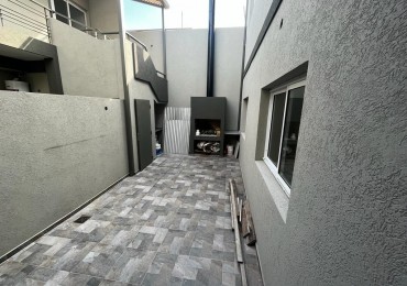 Hermoso PH de 3 ambientes en alquiler con muebles en Villa Maipu