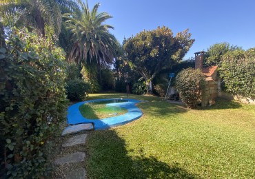 Alquiler casa de 6 amb en Olivos con cochera y jardin!